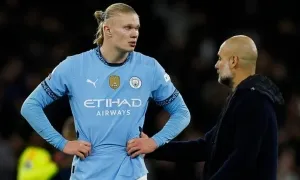 Guardiola: 'Tôi là HLV không đủ giỏi' Guardiola: 'Tôi là HLV không đủ giỏi'
